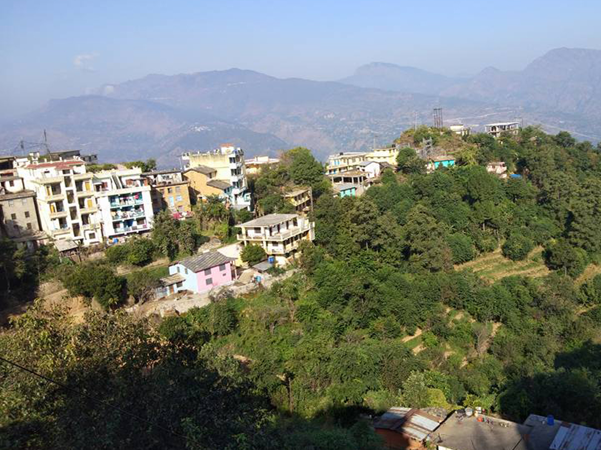 अब बैतडीको गोठलापानी बजारमा सवारी साधन पार्किङ गर्न नपाइने 